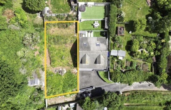 Land for sale in Paignton photo